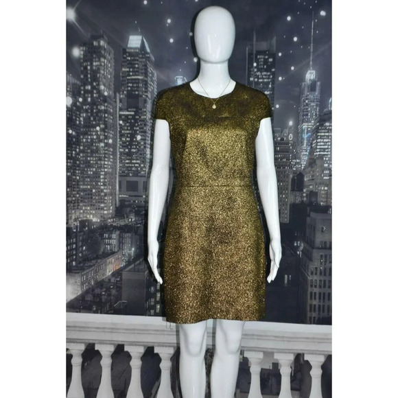 Diane Von Furstenberg NWT Hadlie Two sz 8 Gold Shimmering Cap Sleeve Dress $428. - Picture 1 of 9